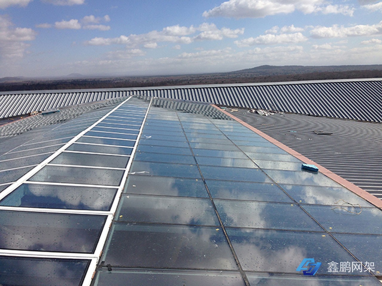 長(zhǎng)白山萬(wàn)達(dá)玻璃屋面